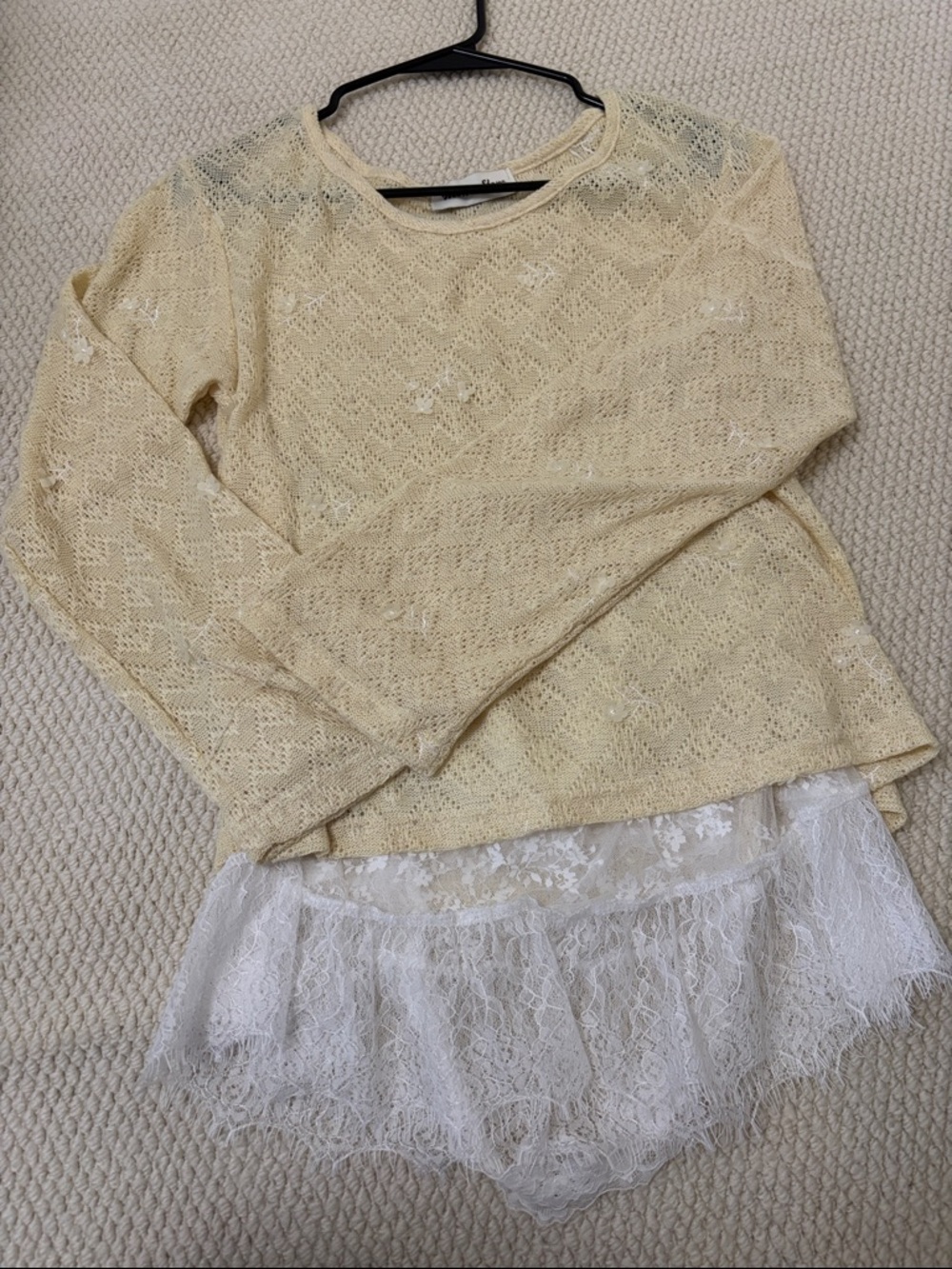 Light Cream Lace Knit Top with White Lace Hem